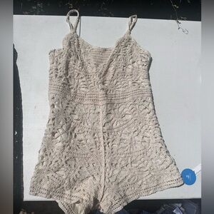 Cupshe lace romper size medium